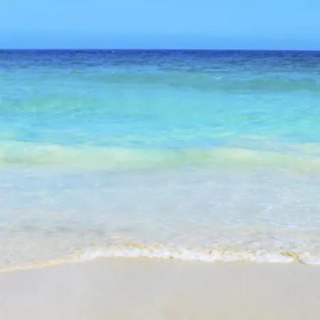 Imagine Your Family Renting A Luxury Holiday Close To Paralimni's Main Attractions, 1196 Βίλα *