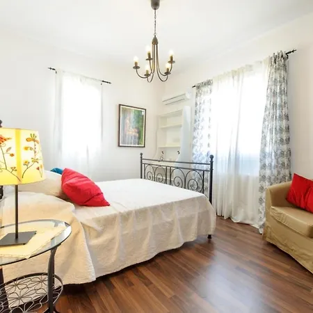 Imagine Your Family Renting A Luxury Holiday Close To Paralimni's Main Attractions, 1196